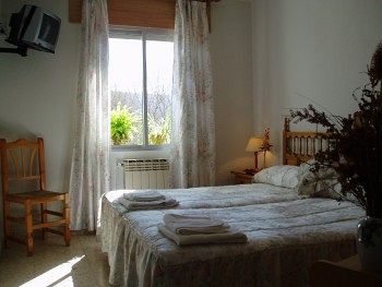 Apartamentos Jucar - Hotel Rural Tragacete Exterior foto